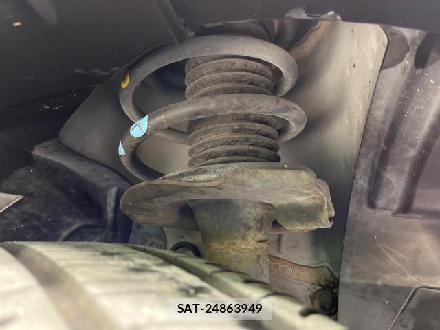 Nissan SERENA 2016-03 8362763-19