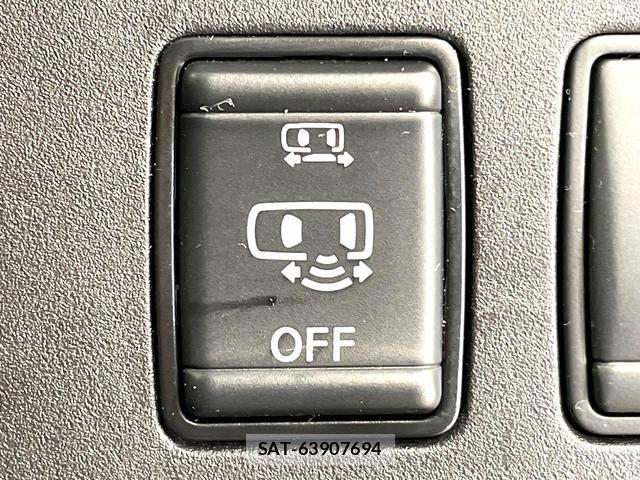 Nissan SERENA 2022-02 8362923-3