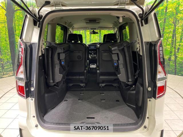 Nissan SERENA 2019-12 8363072-11