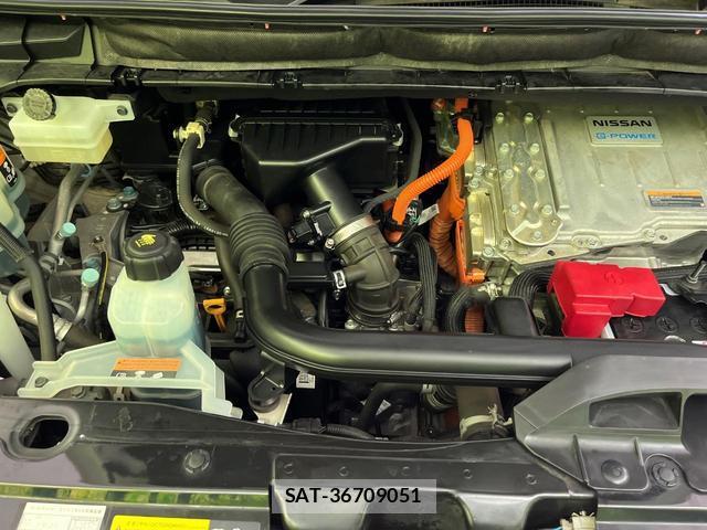 Nissan SERENA 2019-12 8363072-17