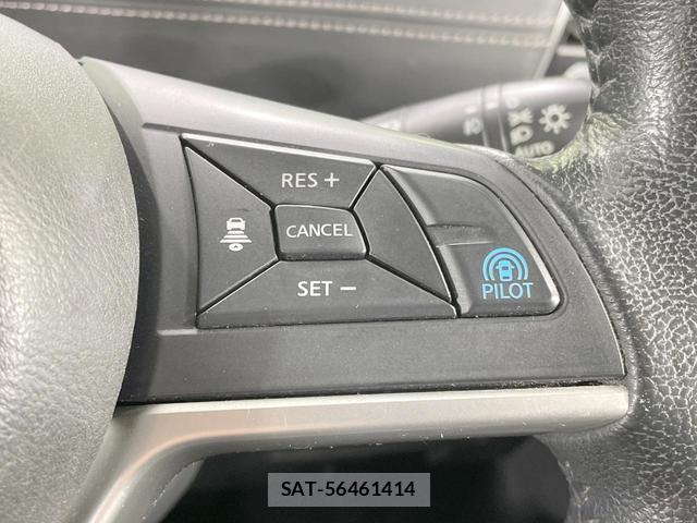 Nissan SERENA 2016-11 8363193-6