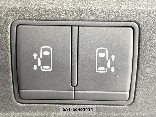 Nissan SERENA 2016-11 8363193-7