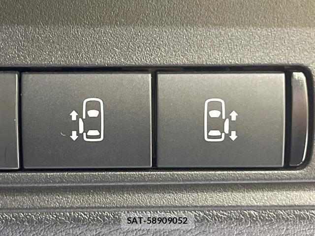 Nissan SERENA 2023-07 8363210-6