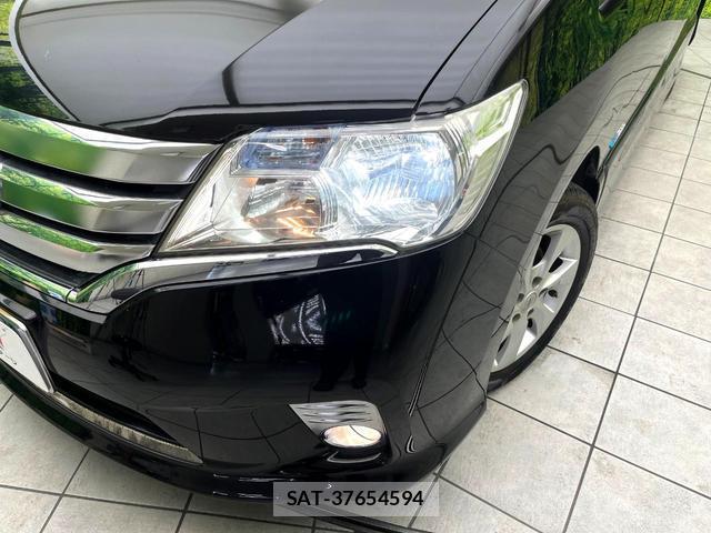 Nissan SERENA 2013-09 8363241-12