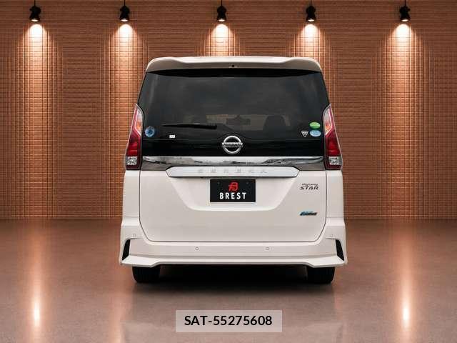 Nissan SERENA 2017-06 8363246-3