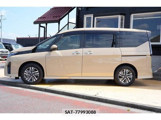 Nissan SERENA 2024-01 8363389-1
