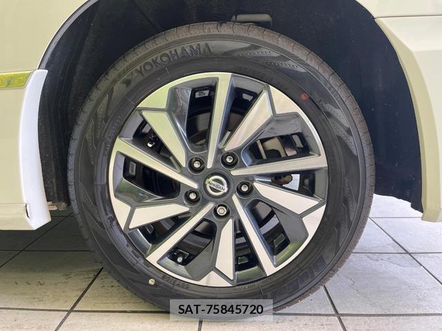 Nissan SERENA 2022-02 8363628-13