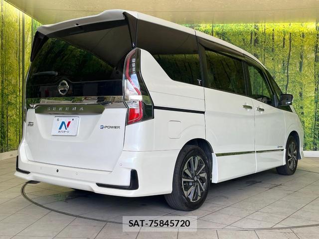 Nissan SERENA 2022-02 8363628-17