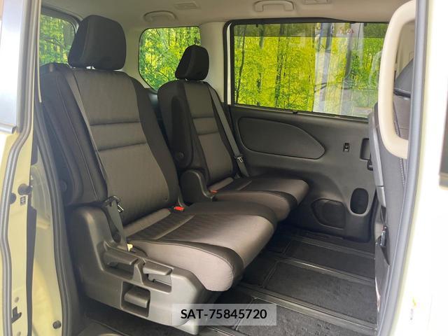 Nissan SERENA 2022-02 8363628-8