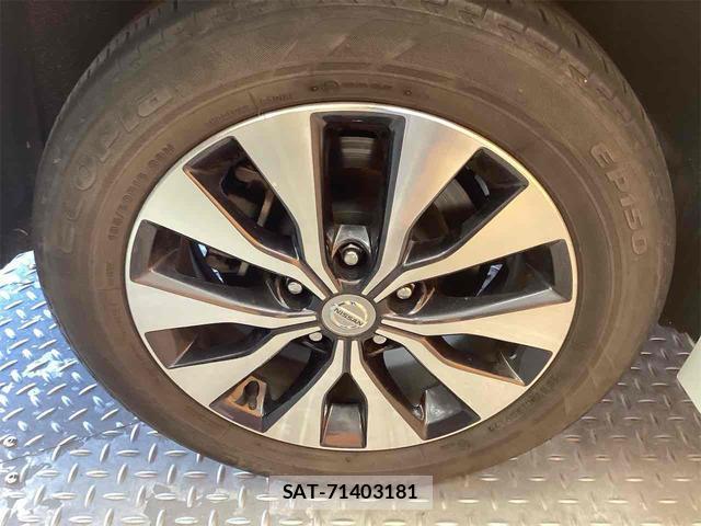 Nissan SERENA 2017-11 8363736-12