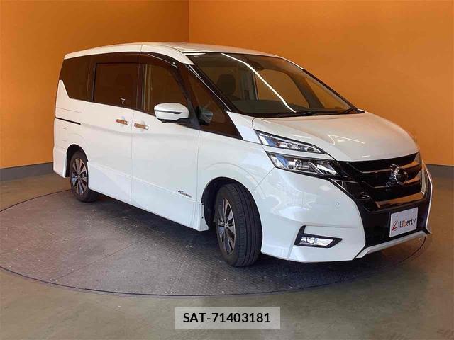 Nissan SERENA 2017-11 8363736-6