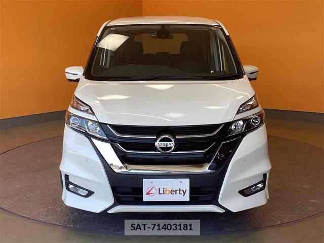 Nissan SERENA 2017-11 8363736-7