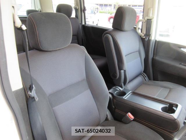 Nissan SERENA 2010-06 8363761-14