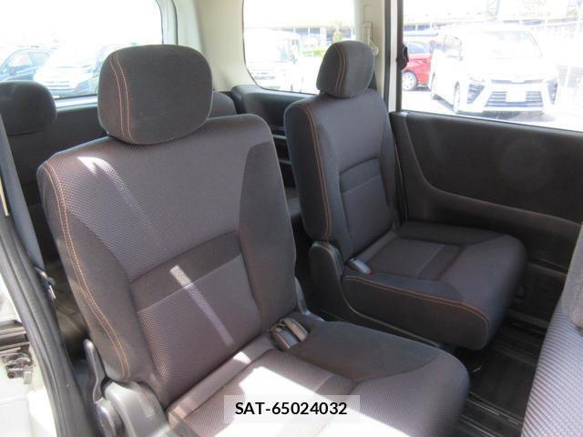 Nissan SERENA 2010-06 8363761-15
