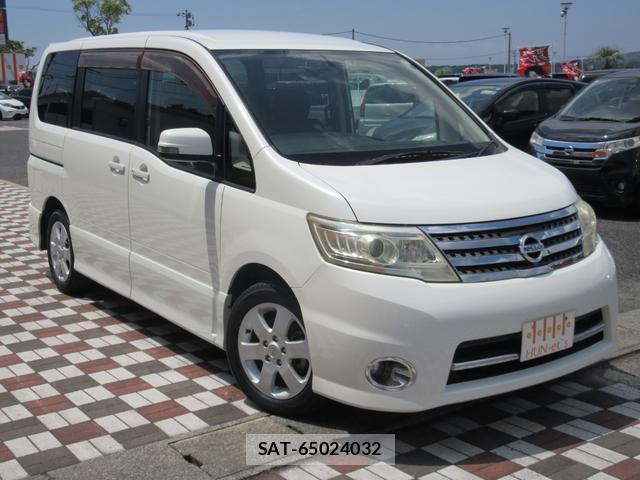 Nissan SERENA 2010-06 8363761-2