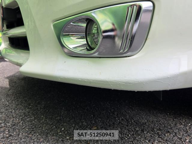 Nissan SERENA 2014-10 8363827-9