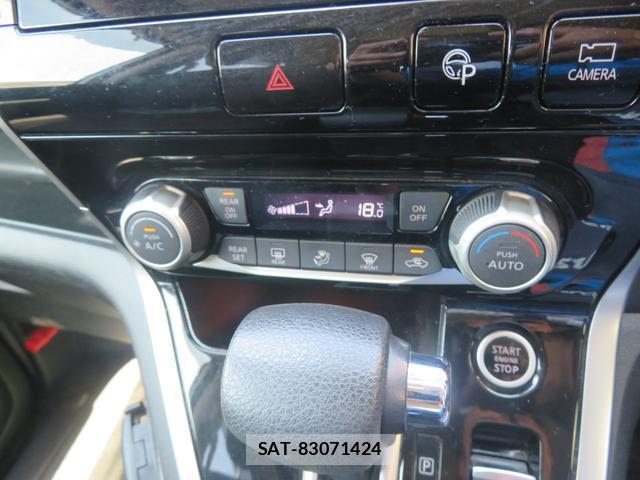Nissan SERENA 2018-03 8363837-14
