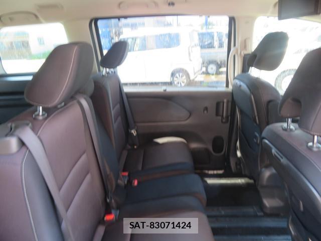 Nissan SERENA 2018-03 8363837-9