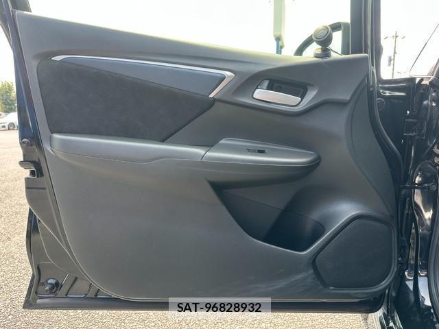 Honda SHUTTLE 2016-06 8362487-6