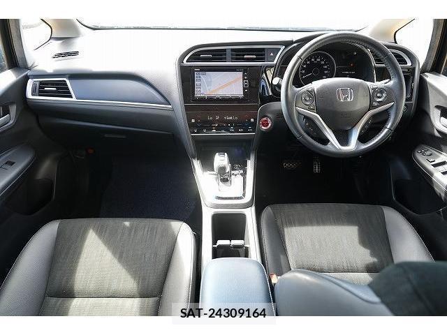 Honda SHUTTLE 2019-08 8363390-3