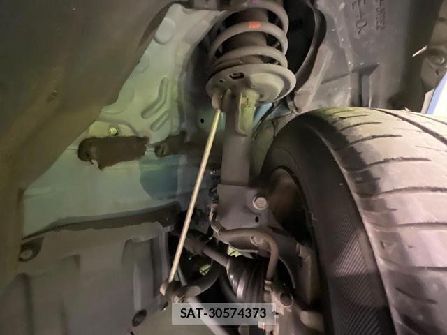 Toyota SIENTA 2017-08 8360549-19