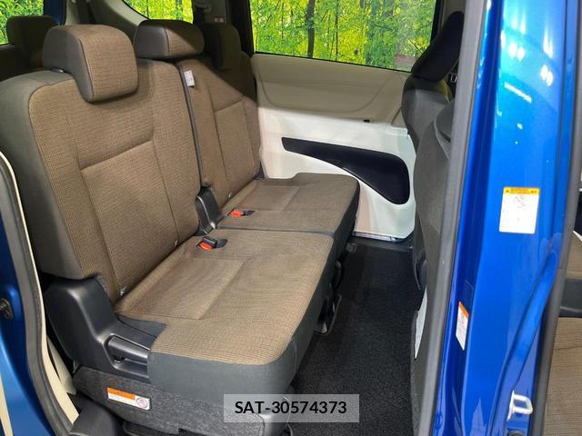 Toyota SIENTA 2017-08 8360549-8