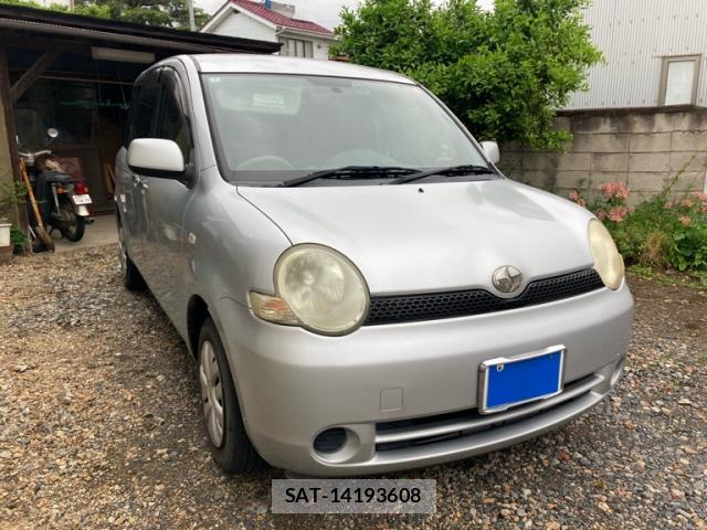 Toyota SIENTA 2005-11 8360620-2