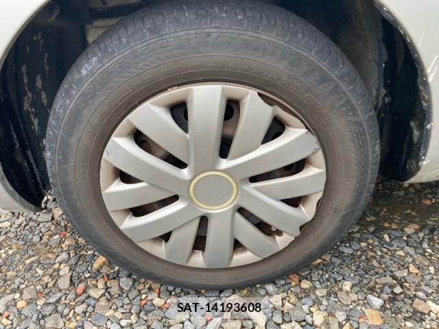 Toyota SIENTA 2005-11 8360620-4