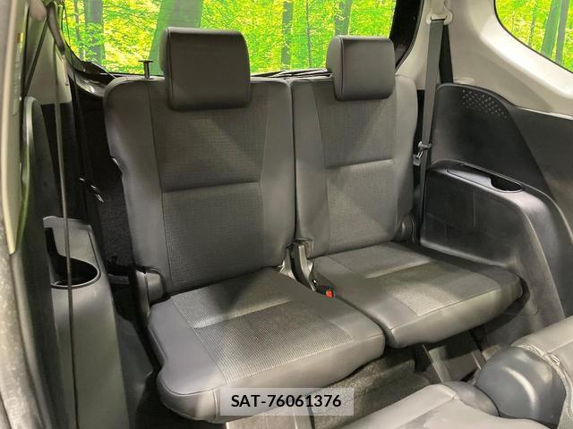 Toyota SIENTA 2017-09 8360645-10
