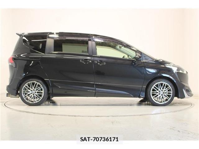 Toyota SIENTA 2019-03 8360688-13