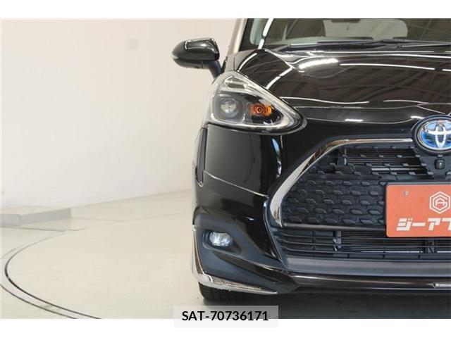 Toyota SIENTA 2019-03 8360688-16