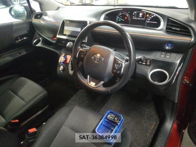 Toyota SIENTA 2021-08 8360736-2