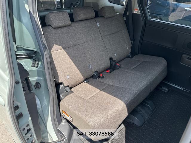 Toyota SIENTA 2022-10 8360872-13