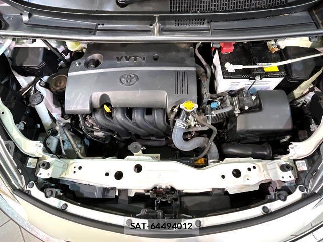 Toyota SIENTA 2015-11 8360992-17