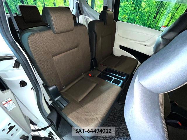 Toyota SIENTA 2015-11 8360992-8