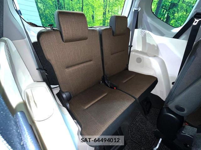 Toyota SIENTA 2015-11 8360992-9