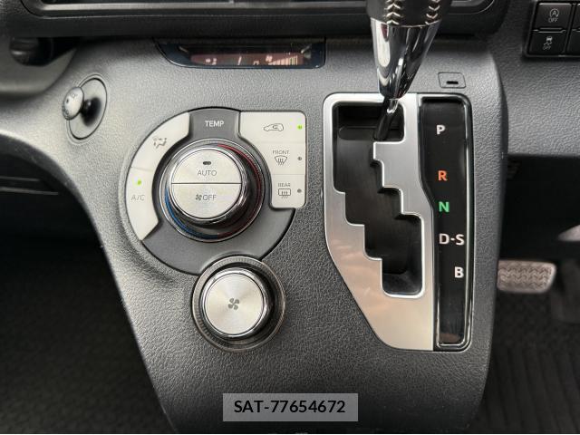 Toyota SIENTA 2019-07 8361020-18