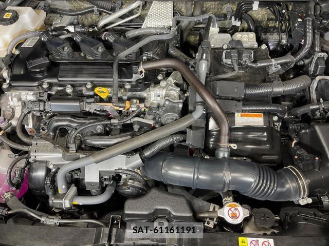 Toyota SIENTA 2023-11 8361057-17