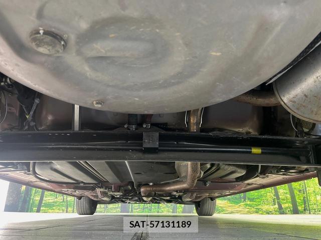 Toyota SIENTA 2019-10 8361059-18
