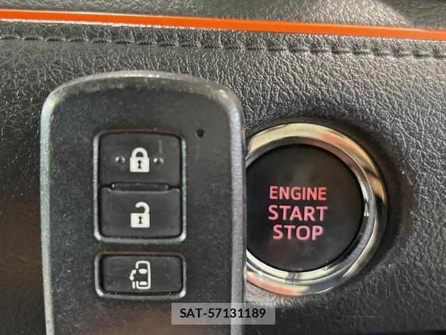 Toyota SIENTA 2019-10 8361059-7