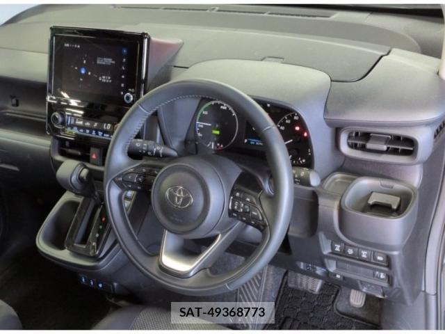 Toyota SIENTA 2023-10 8361178-2