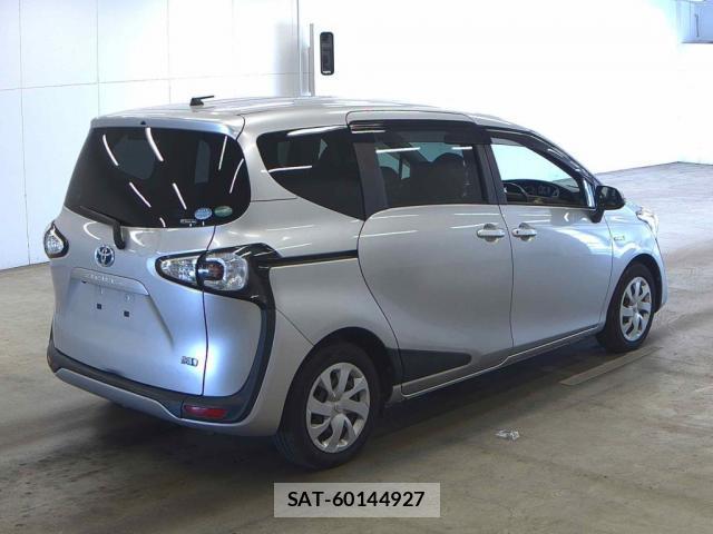 Toyota SIENTA 2016-11 8361300-1
