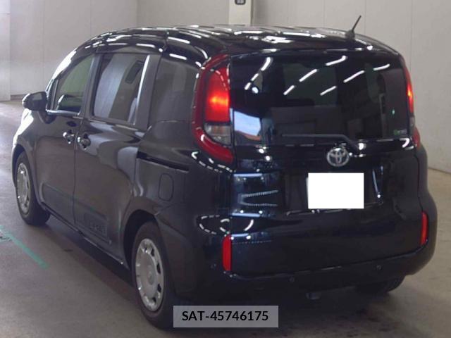 Toyota SIENTA 2023-03 8361333-1