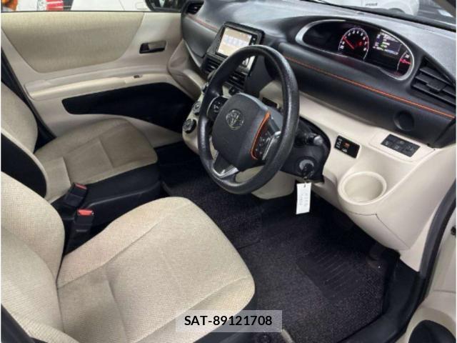 Toyota SIENTA 2017-12 8361364-2