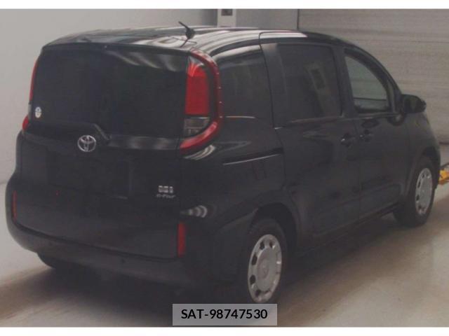 Toyota SIENTA 2023-07 8361396-1