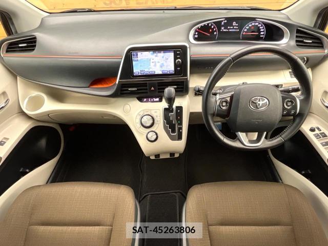 Toyota SIENTA 2016-12 8361737-1