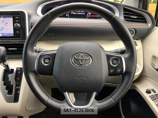 Toyota SIENTA 2016-12 8361737-11