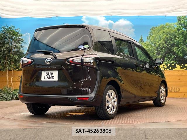Toyota SIENTA 2016-12 8361737-17