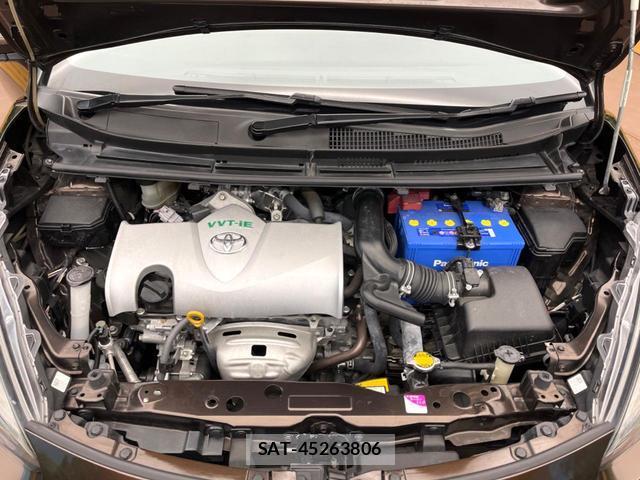 Toyota SIENTA 2016-12 8361737-18