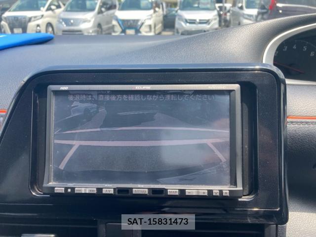 Toyota SIENTA 2017-01 8361755-16